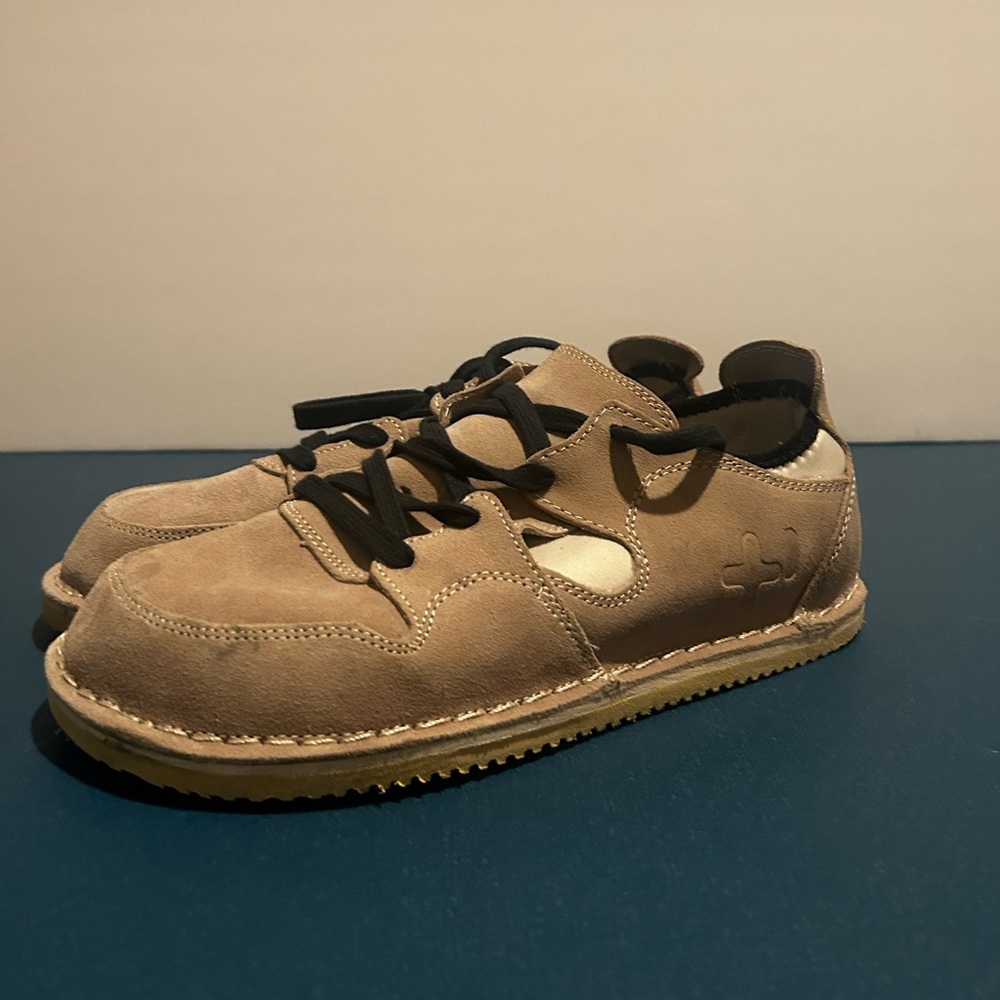 LIKE NEW!! OTZ Shoes Cork Fit sneakers (+ -)